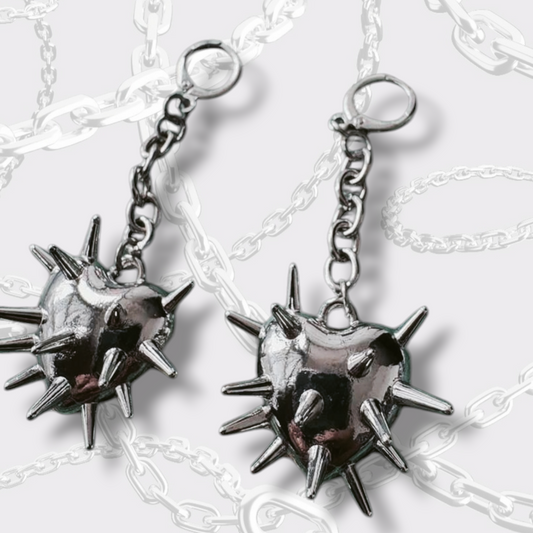 Aros chains heart